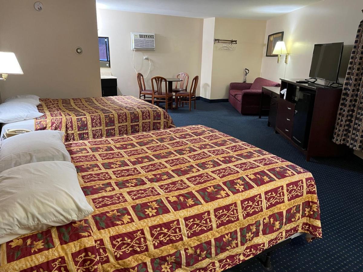 American Inn And Suites Countryside Exterior foto